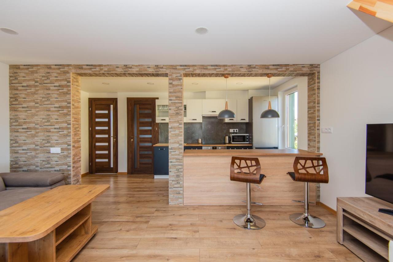 Apartment Apartamentai Pas Kaju Senamiestyje Salia Botanikos Parko Palanga